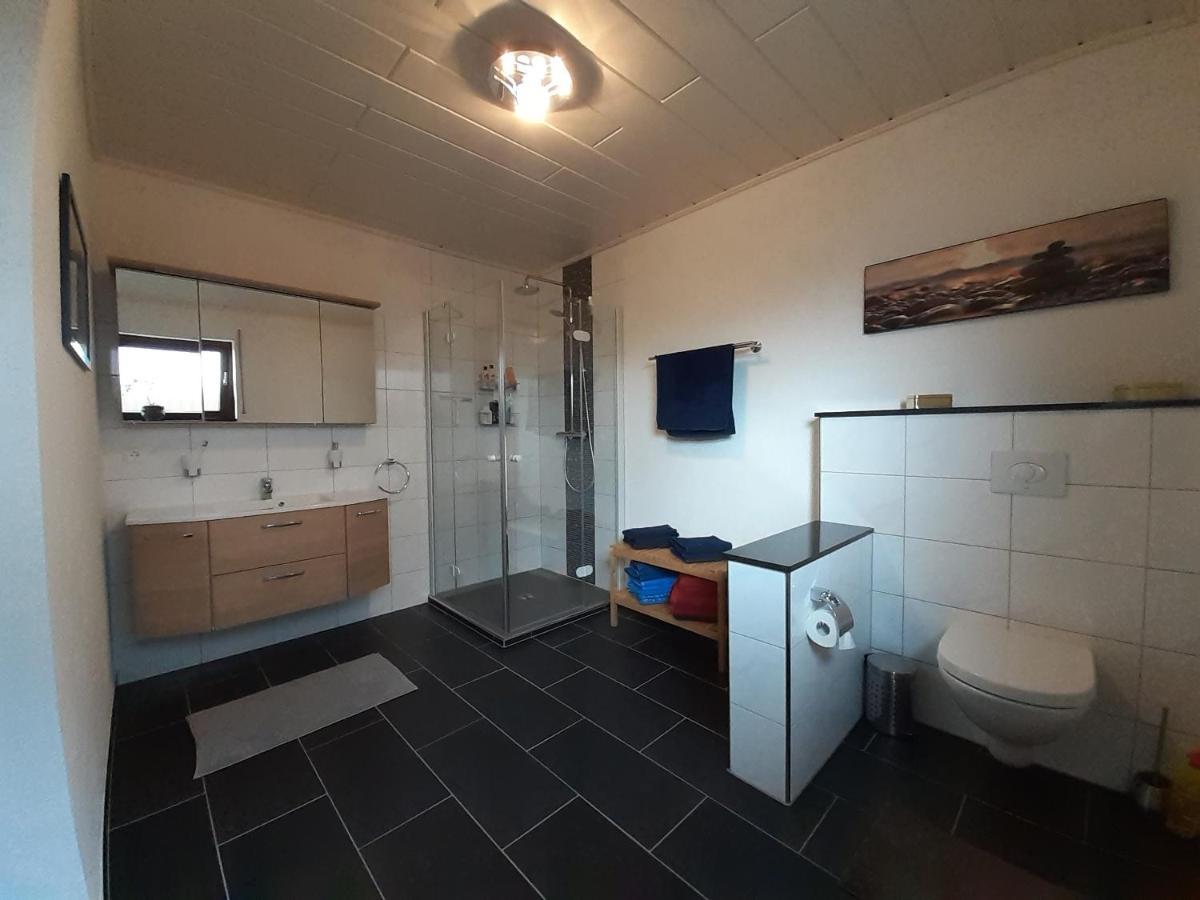 Ferienwohnung Terrasse Parkplatz Wallbox Nuerburgring Herresbach Exterior photo